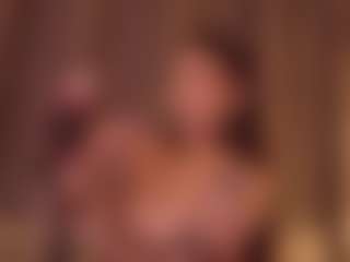 LAURAAX's Live Sex Cam Show