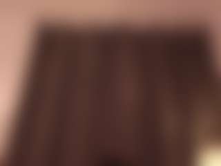 LAURAAX's Live Sex Cam Show