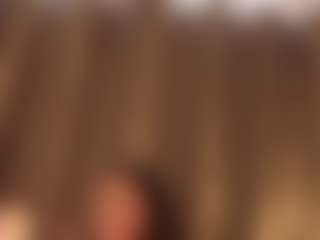 Live cam show with LAURAAX - Oil on fapnchat