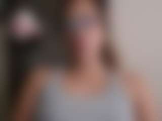 Trianabell's Live Sex Cam Show