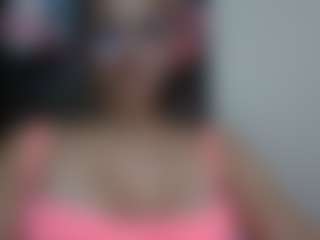 Trianabell's Live Sex Cam Show