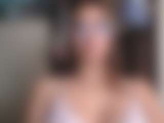 Trianabell's Live Sex Cam Show
