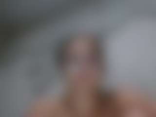 Trianabell's Live Sex Cam Show