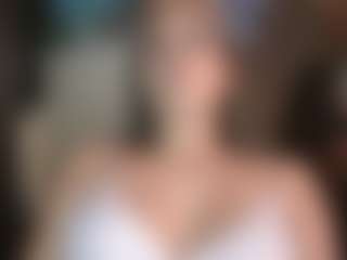 Trianabell's Live Sex Cam Show