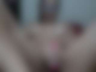 Live cam show with Trianabell - Dirty Talk on madthumbs