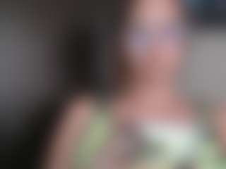 Trianabell's Live Sex Cam Show