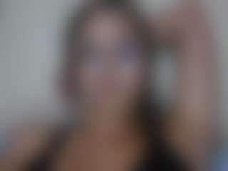 Trianabell's Live Sex Cam Show