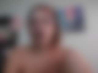Live cam show with Trianabell - Living Room on Hubzter Live