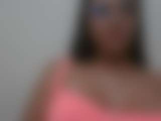Trianabell's Live Sex Cam Show