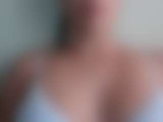 Trianabell's Live Sex Cam Show