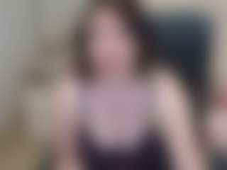 SquirtyAngela's Live Sex Cam Show