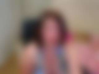 Live cam show with SquirtyAngela - Granny Squirt on Camsoda