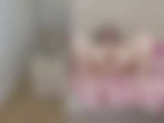 SquirtyAngela's Live Sex Cam Show