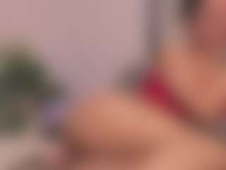 Live cam show with VeronicaDylan - Public on TeamSkeetLive