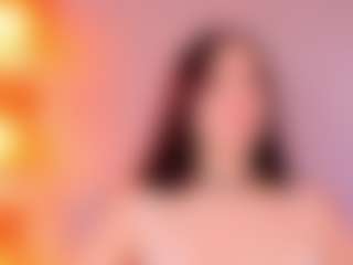 Live cam show with Lunar-leen - Play on Camsoda