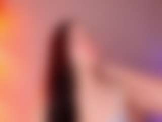 Live cam show with Lunar-leen - Kisses on boobsie.com