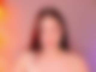 Live cam show with Lunar-leen - Kisses on CamClone
