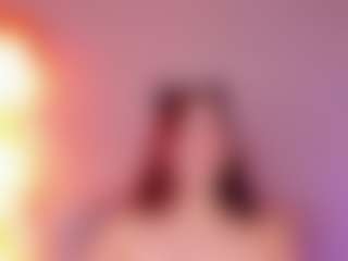 Live cam show with Lunar-leen - Striptease on Camsoda