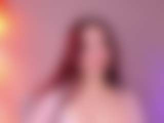Live cam show with Lunar-leen - Skinny on xfollow cams