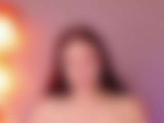 Live cam show with Lunar-leen - Kisses on https://playwithruby.com