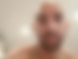 rentedbimanymen's Live Sex Cam Show