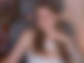 Live cam show with Anna - Glasses on CamwithHer