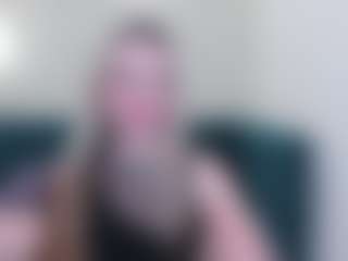 Live cam show with EvaMoran - Horny on Camsoda