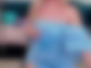 Live cam show with EvaMoran - Legs on TeamSkeetLive