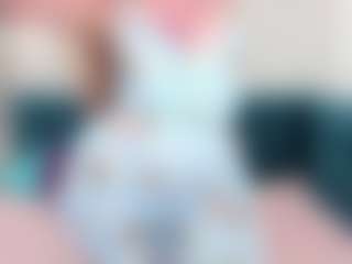 Live cam show with EvaMoran - Flexible on Camsoda