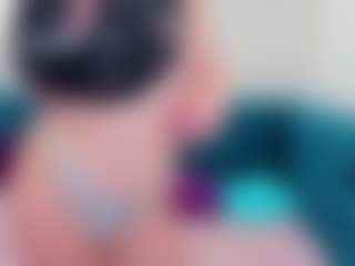 Live cam show with EvaMoran - Legs on sexytreat.net