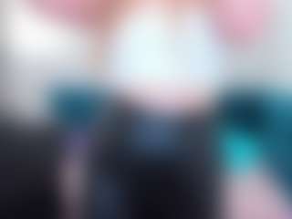 Live cam show with EvaMoran - Legs on CamwithHer