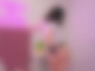 Liliflowerr's Live Sex Cam Show