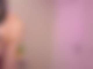 Live cam show with Liliflowerr - Fullynaked on Mixed Magazine Live