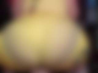 Live cam show with RaissaSky - BBW on Hubzter Live