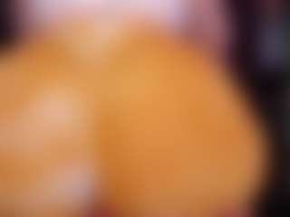 Live cam show with RaissaSky - Handjob on Dolls Live