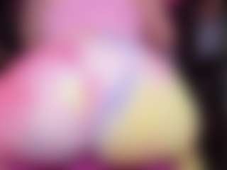 RaissaSky's Live Sex Cam Show