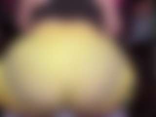 Live cam show with RaissaSky - Oil on Uber Horny
