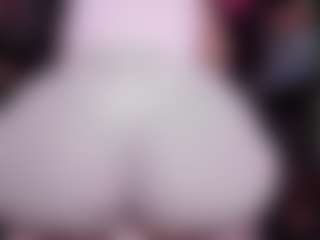 Live cam show with RaissaSky - Flashing on Streamer API