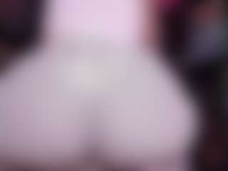 RaissaSky's Live Sex Cam Show