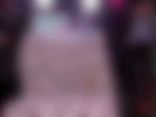 Live-Cam-Show mit RaissaSky - Brown Eyes Mature auf Camsoda