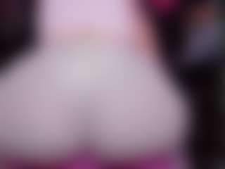 RaissaSky's Live Sex Cam Show