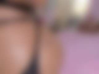 Live cam show with sophia - Gamer Curvy on Soda Cam