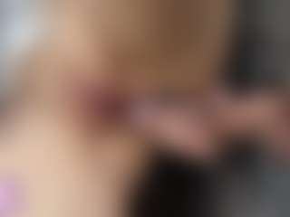 Live cam show with Ivanova - Moaning on SinfulBabes