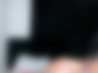 Live cam show with bbcblackhot33 - Living Room on xxxlivecams.org