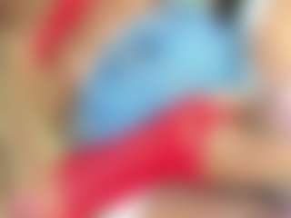 EmmaEbony's Live Sex Cam Show