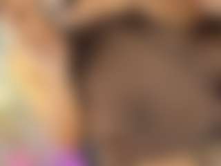 EmmaEbony's Live Sex Cam Show