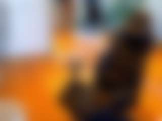Mileysin1111's Live Sex Cam Show
