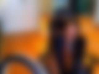 Mileysin1111's Live Sex Cam Show