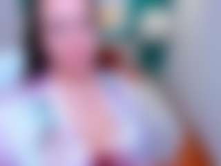 BubbleEmma MILF-webcamperformer live
