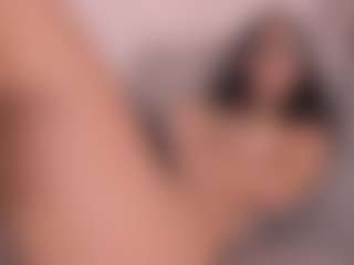 Live cam show with cherry-thompson - Dirty Talk on Sweet Sext